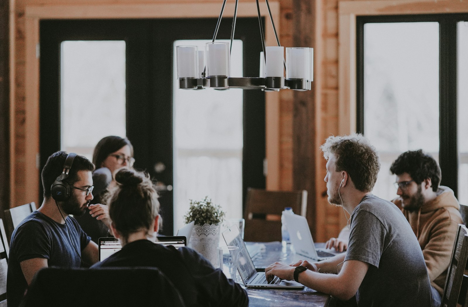 The Insightedge writing team collaborating on a client project